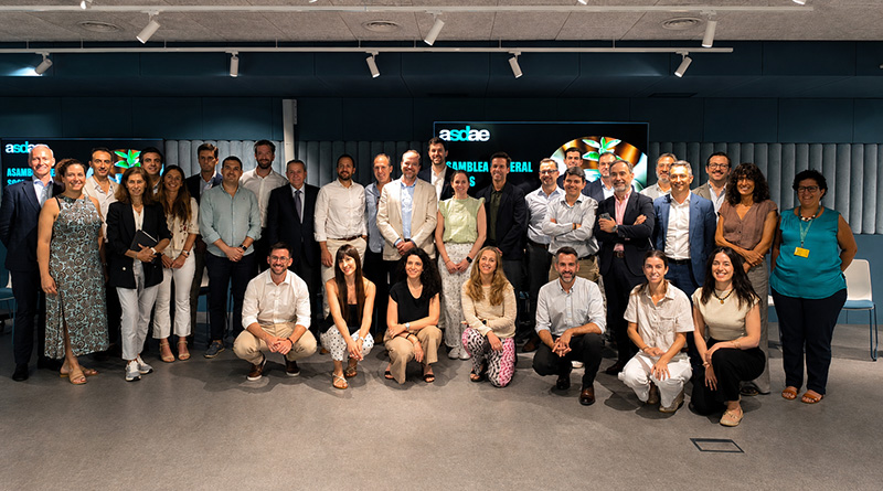 reunión socios asamblea general ASDAE 2026